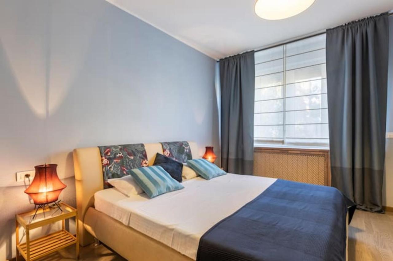 Bohemian Apartment Belgrado Esterno foto