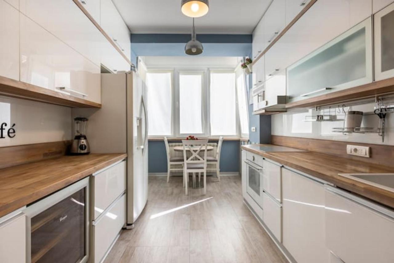 Bohemian Apartment Belgrado Esterno foto