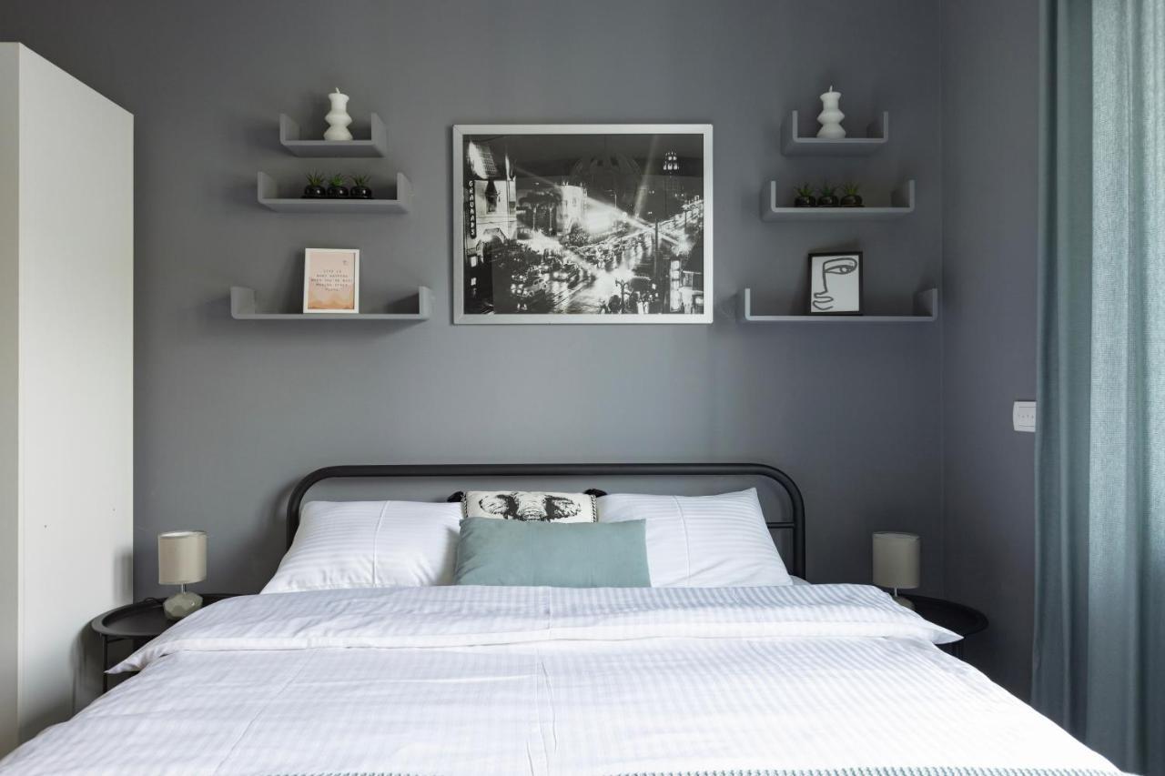Bohemian Apartment Belgrado Esterno foto